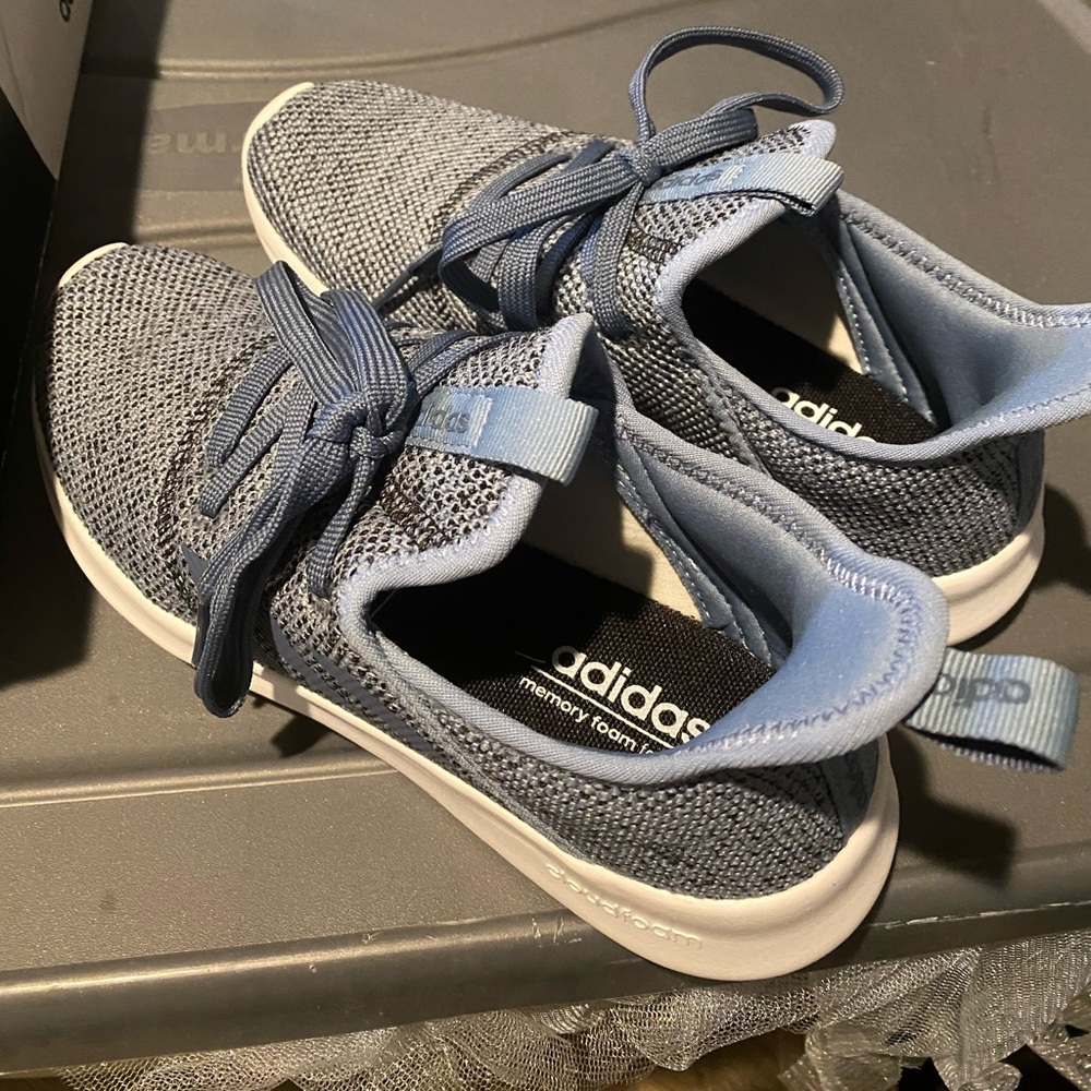Brand new Adidas Cloudfoam Gray Blue color. Size 5